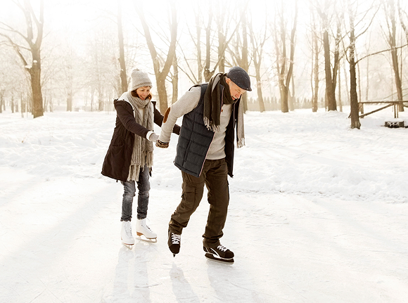 two people ice skating